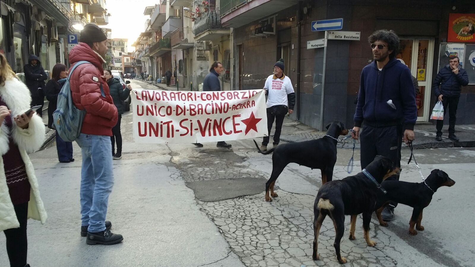 Manifestanti Corso Resistenza