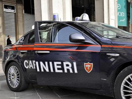 auto carabinieri