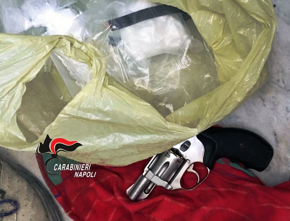 07.03.2019 arzano-cocaina revolver mannite