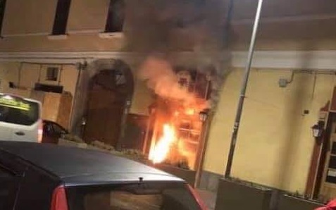 fiamme pub torre del greco